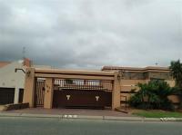 Front View of property in Winchester Hills