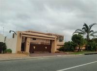 Front View of property in Winchester Hills