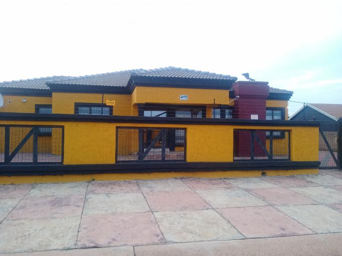 3 Bedroom House for Sale For Sale in Soshanguve - MR500823