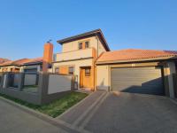 3 Bedroom 2 Bathroom Sec Title for Sale for sale in Spitskop Small Holdings