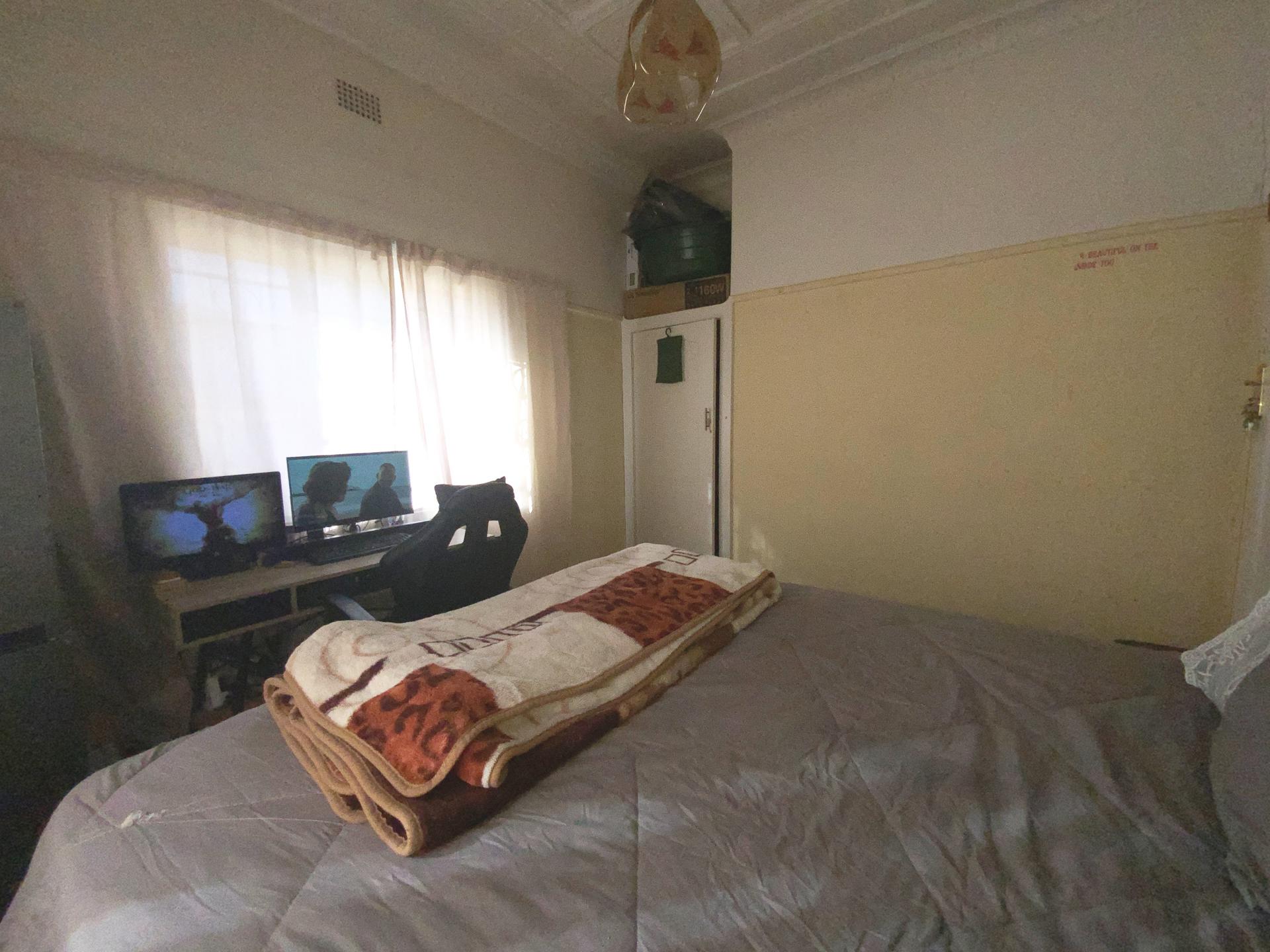  of property in Rosettenville