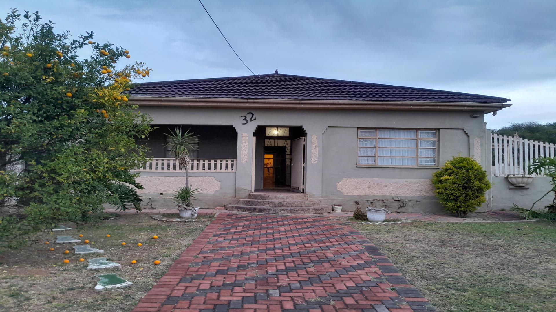 Front View of property in Despatch