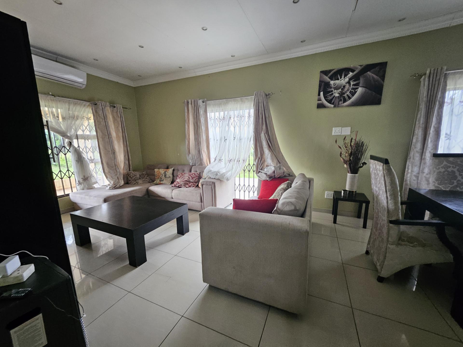 Lounges of property in Meyerton