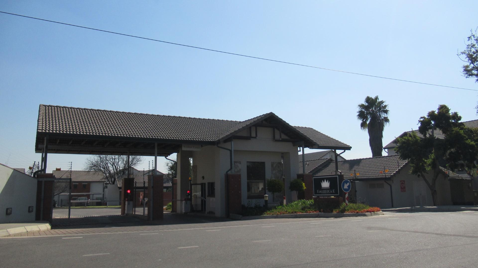 Front View of property in Crowthorne AH