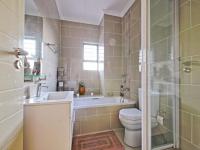 Bathroom 1 - 7 square meters of property in Crowthorne AH