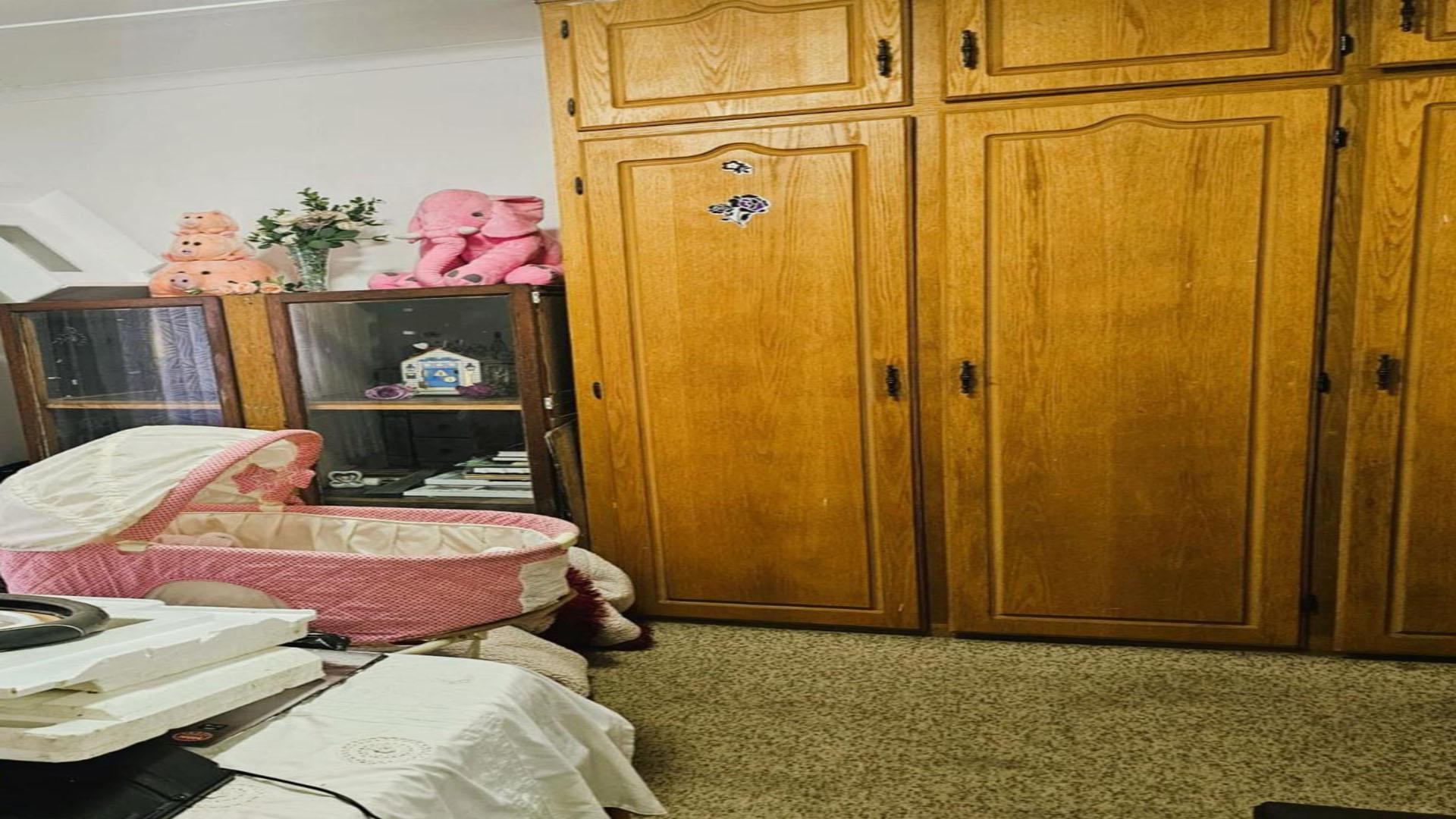 Bed Room 1 of property in Evander