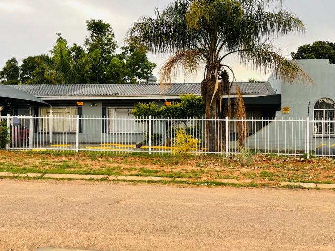 5 Bedroom House for Sale For Sale in Impala Park (Mokopane) - MR501737