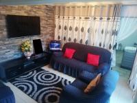 Lounges of property in Chatsworth - KZN
