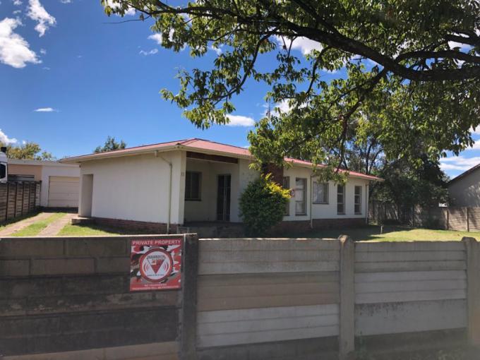 3 Bedroom House for Sale For Sale in Ncandu Park - MR502395
