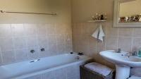 Main Bathroom - 5 square meters of property in Hermanus