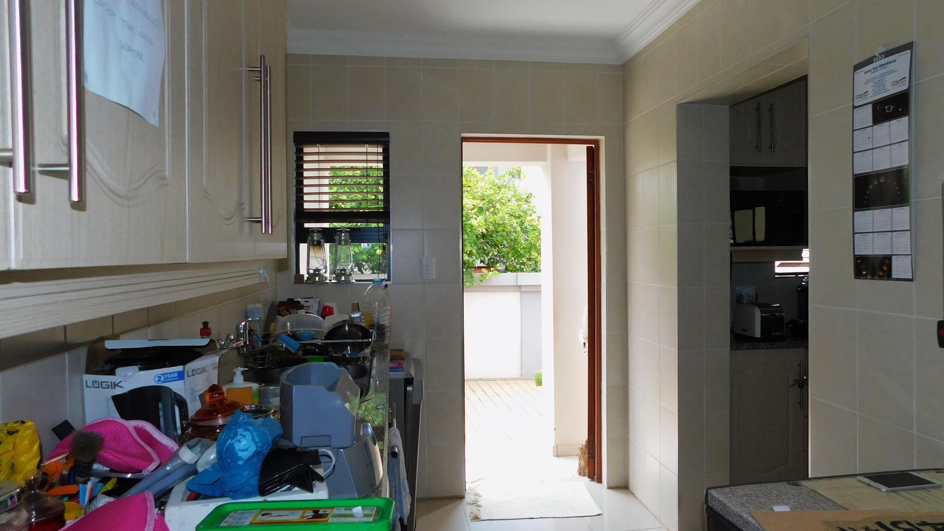 Scullery - 11 square meters of property in Montana