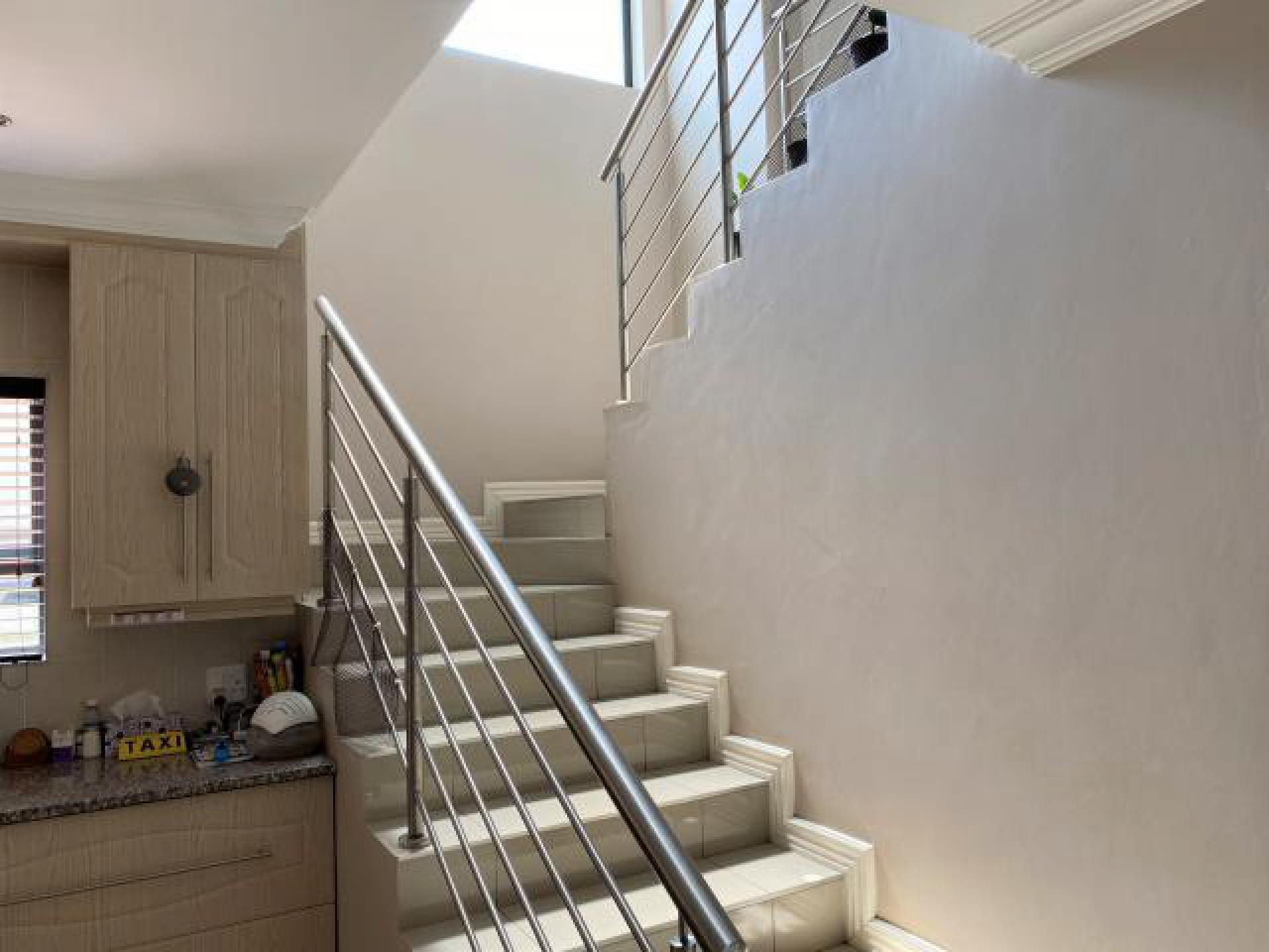 Spaces - 53 square meters of property in Montana