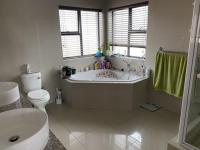 Main Bathroom - 12 square meters of property in Montana