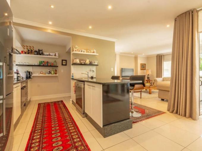 2 Bedroom Apartment for Sale For Sale in Craighall - MR503027