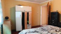 Main Bedroom - 17 square meters of property in Westgate
