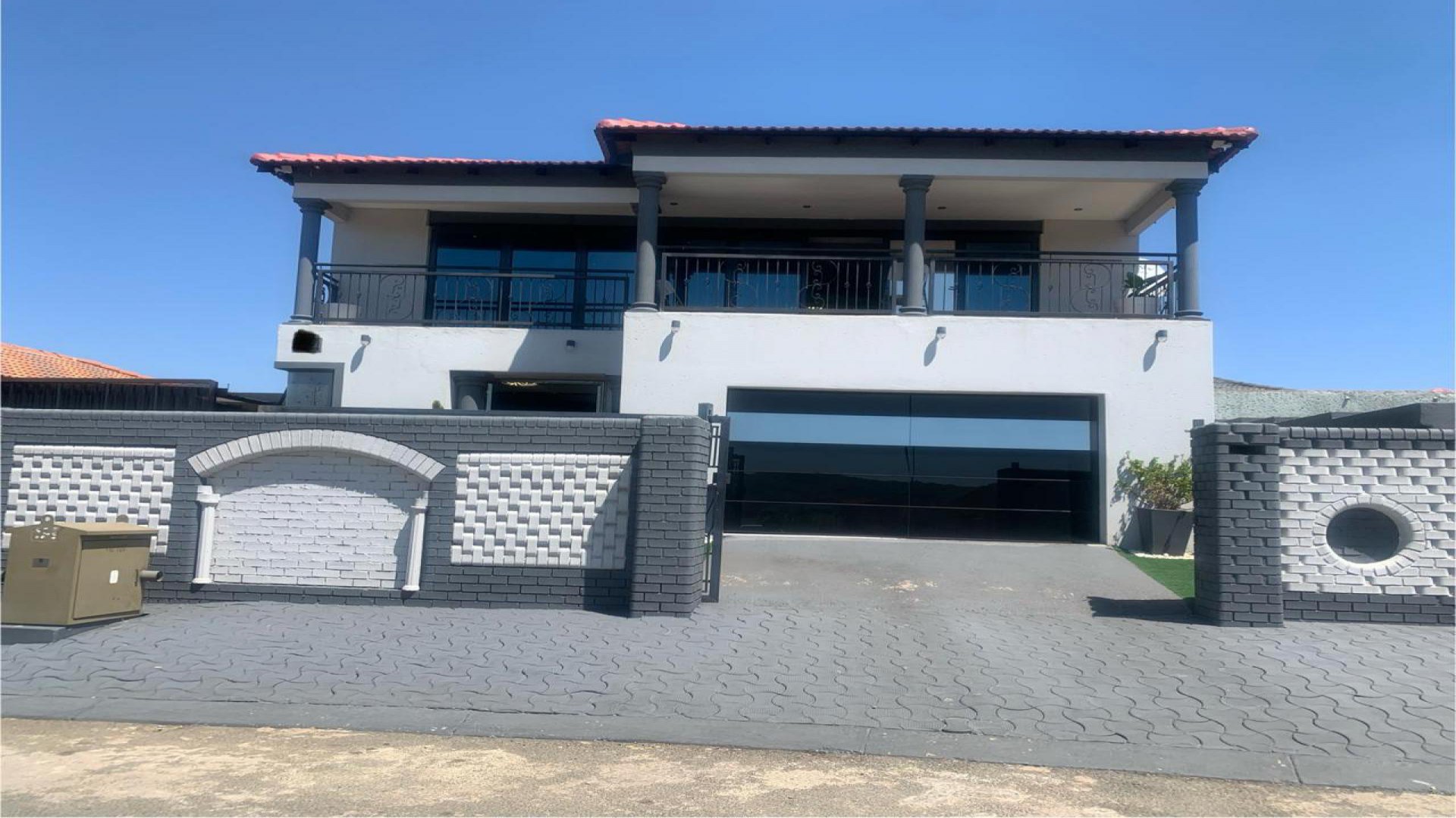 Front View of property in Naturena