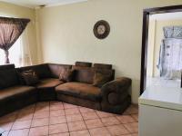Lounges of property in Emalahleni (Witbank) 