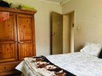 Bed Room 2 of property in Emalahleni (Witbank) 