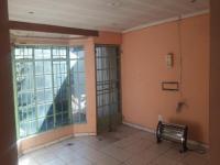 Lounges - 20 square meters of property in Duncanville