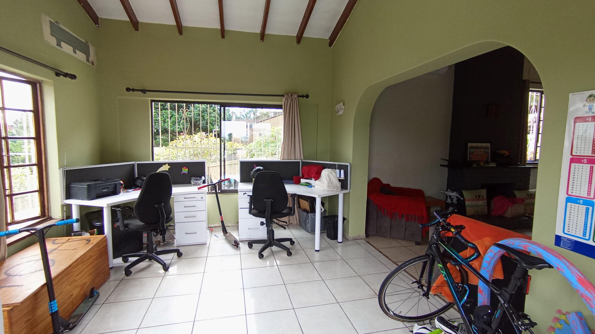 Study - 13 square meters of property in Glen Hills