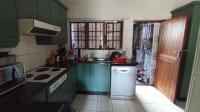 Kitchen - 17 square meters of property in Glen Hills