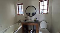 Main Bathroom - 8 square meters of property in Glen Hills
