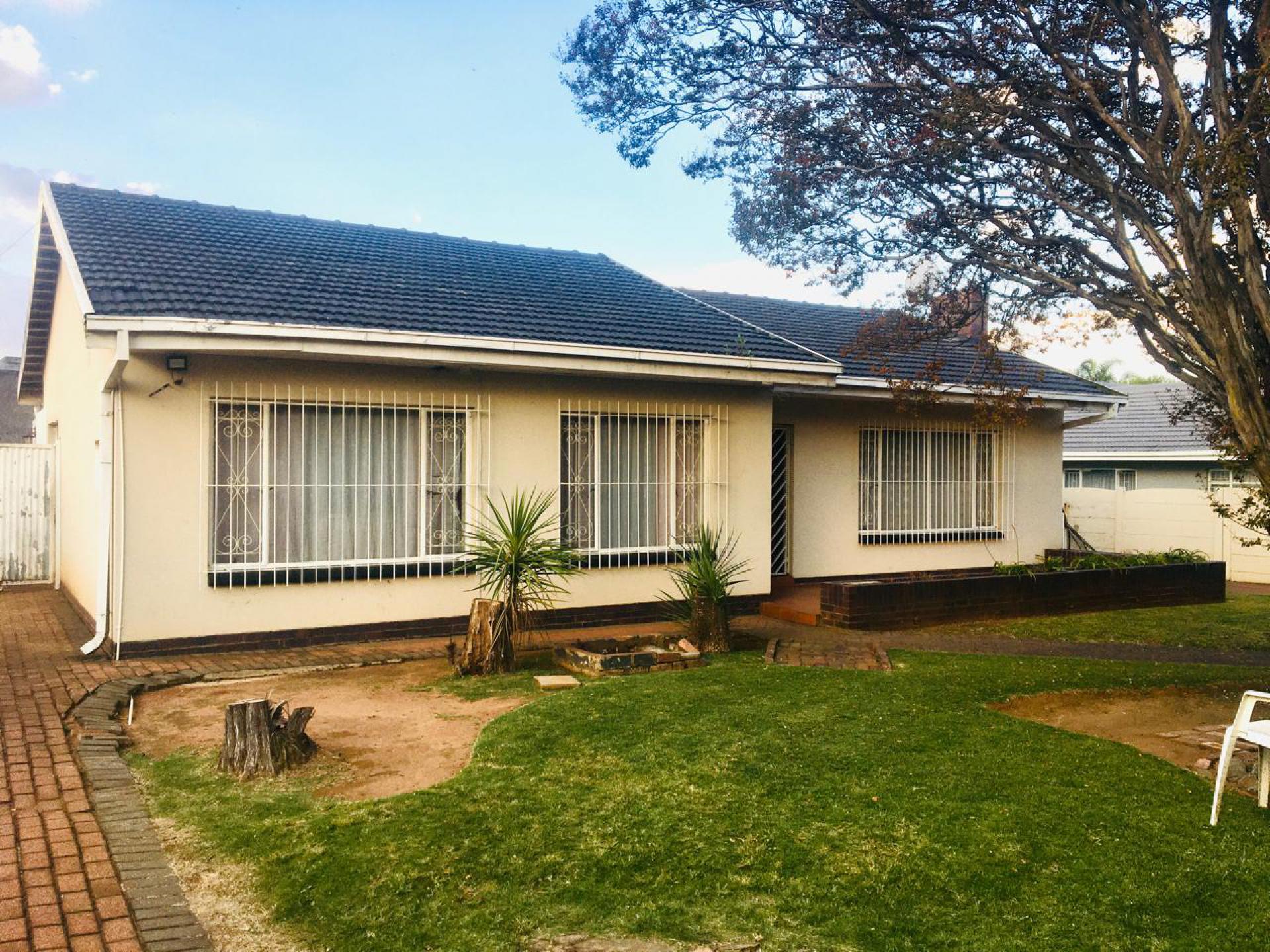 Front View of property in Selcourt