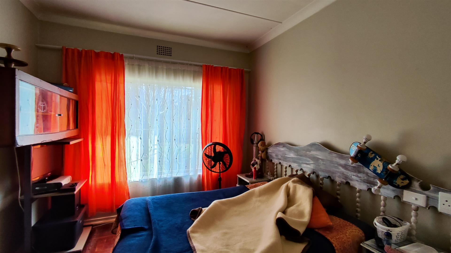 Bed Room 1 - 13 square meters of property in Selcourt