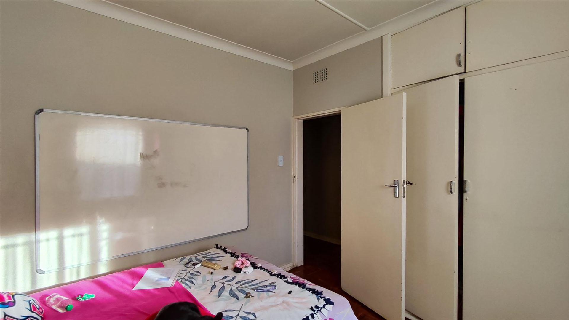 Bed Room 2 - 14 square meters of property in Selcourt