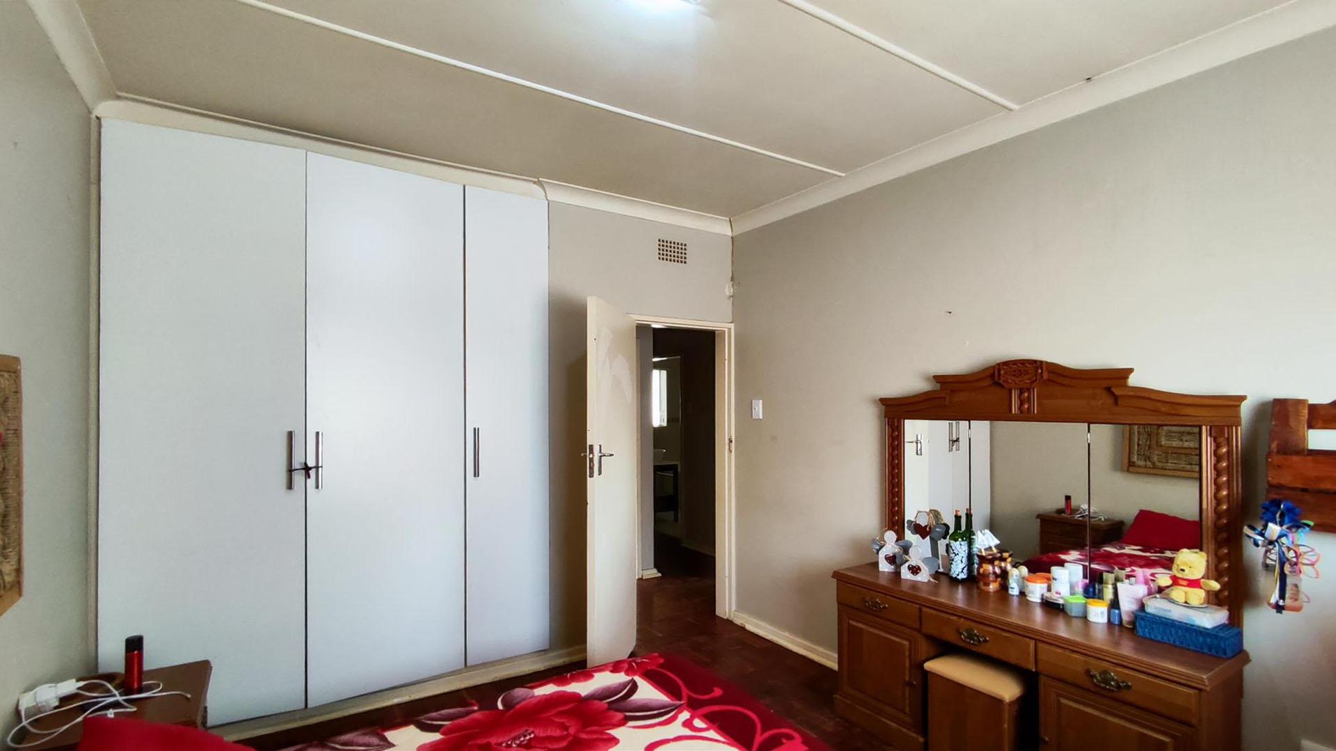 Bed Room 3 - 17 square meters of property in Selcourt