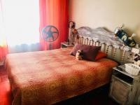 Bed Room 1 of property in Selcourt