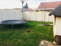 Backyard of property in Selcourt