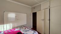 Bed Room 2 - 14 square meters of property in Selcourt