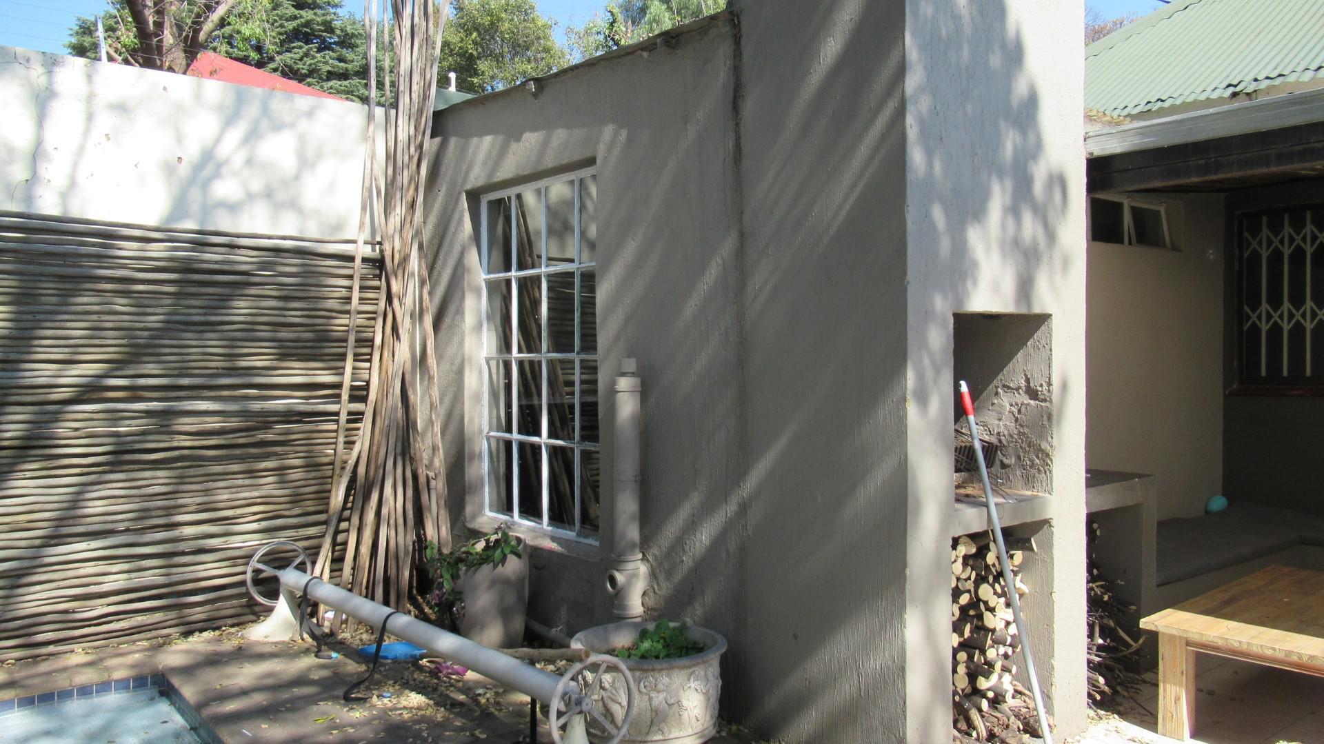 Spaces - 9 square meters of property in Melville