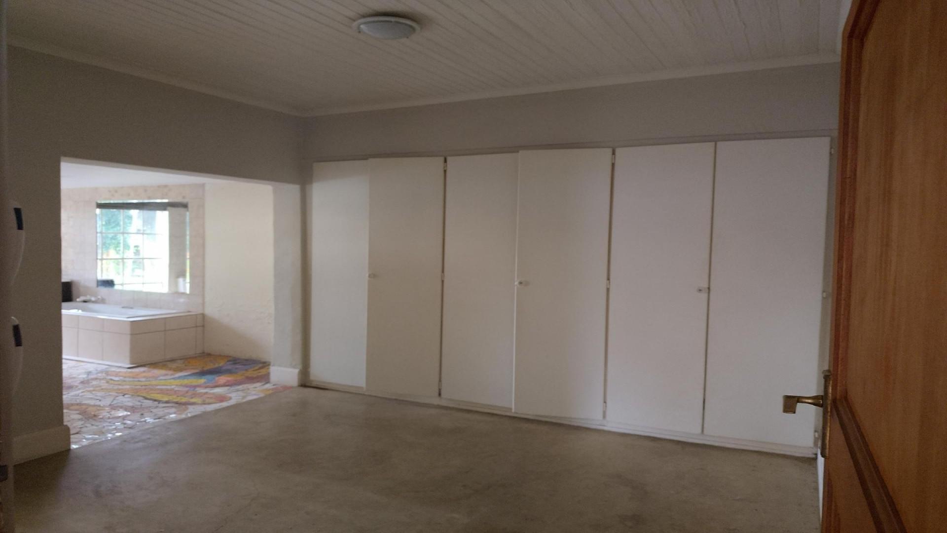Flatlet of property in Melville