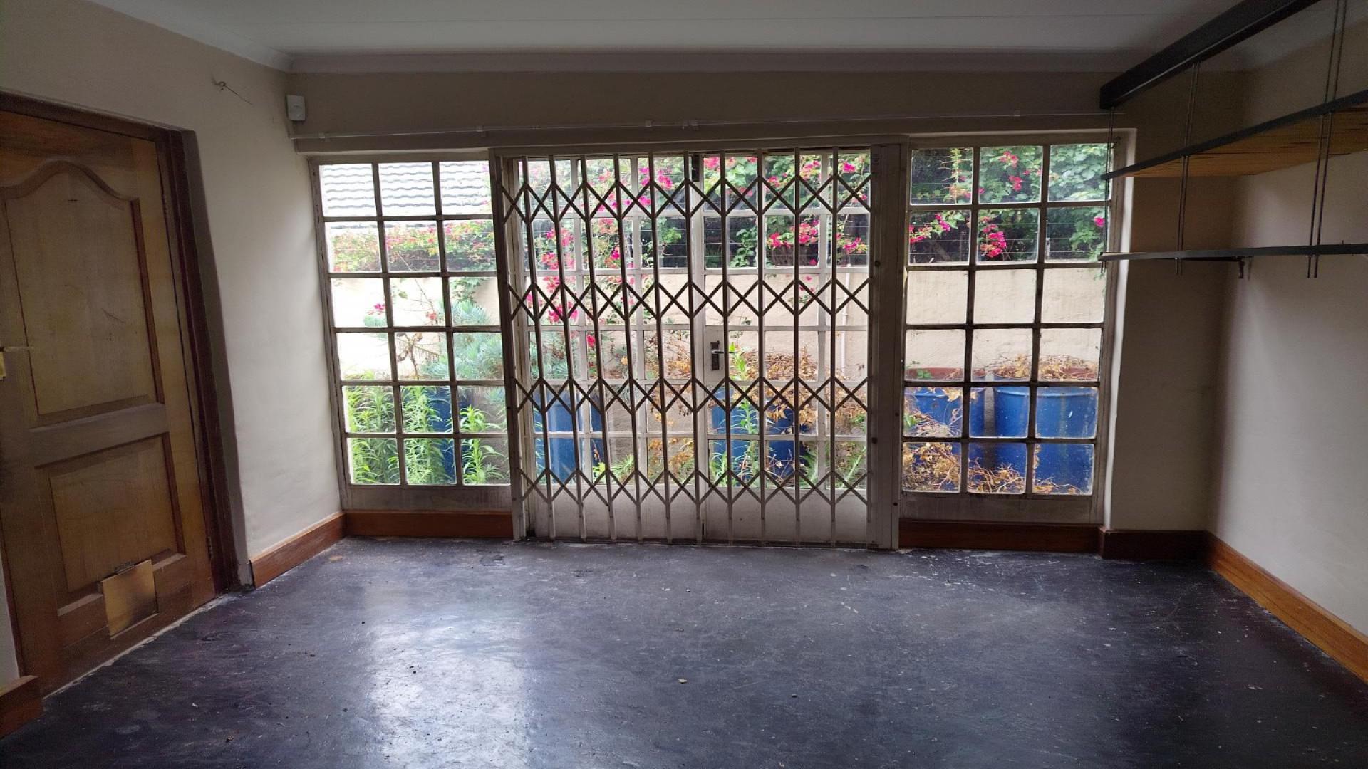 Flatlet of property in Melville