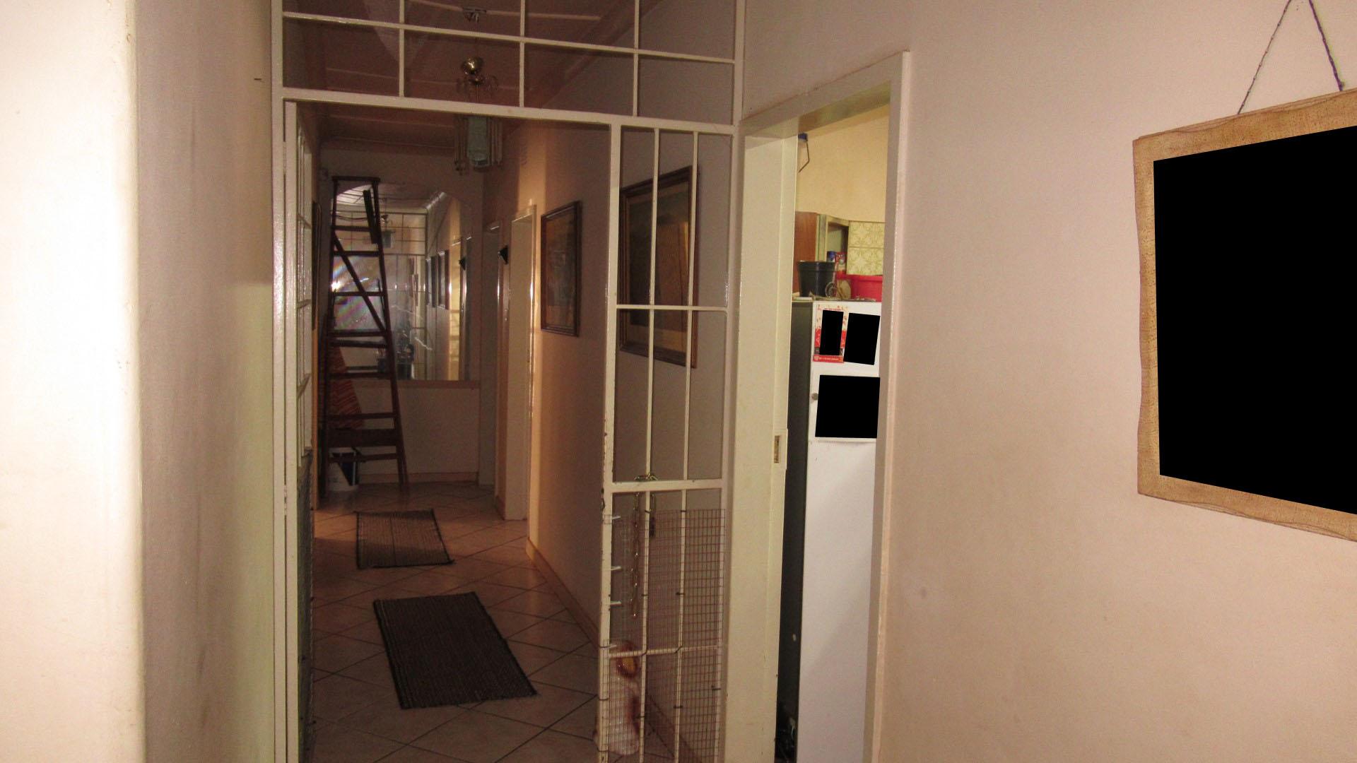 Spaces - 33 square meters of property in Waters Edge AH