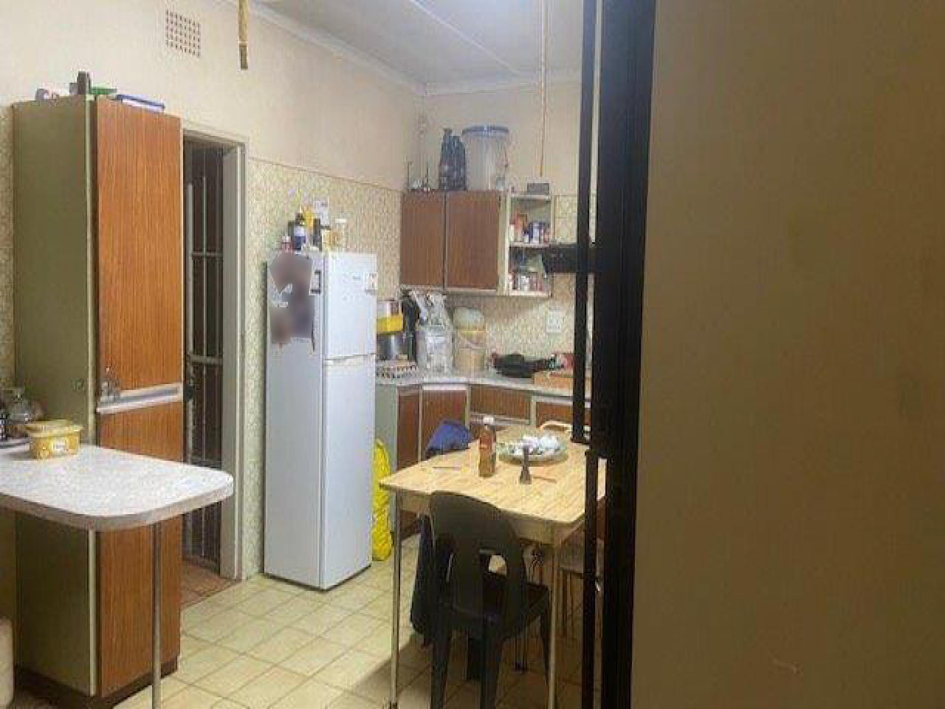 Kitchen - 26 square meters of property in Waters Edge AH