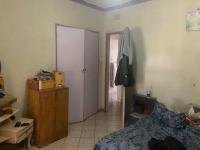 Bed Room 1 - 17 square meters of property in Waters Edge AH