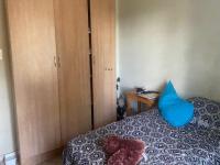 Bed Room 2 - 25 square meters of property in Waters Edge AH