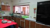 Kitchen - 26 square meters of property in Waters Edge AH