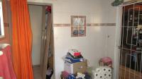 Main Bathroom - 9 square meters of property in Waters Edge AH