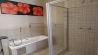 Bathroom 1 of property in Marshallstown