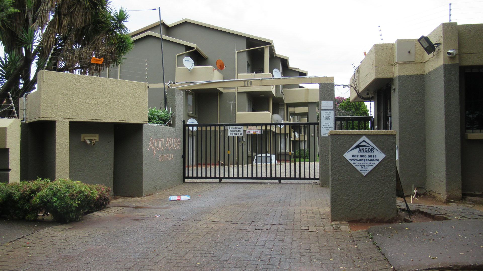 Front View of property in Florida Park