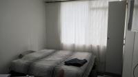 Bed Room 1 - 14 square meters of property in Florida Park