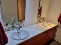  of property in Villiersdorp