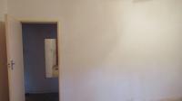 Lounges - 30 square meters of property in Bezuidenhout Valley