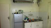 Kitchen - 16 square meters of property in Bezuidenhout Valley