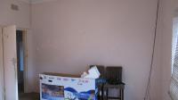 Main Bedroom - 23 square meters of property in Bezuidenhout Valley