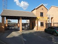 Front View of property in Amberfield
